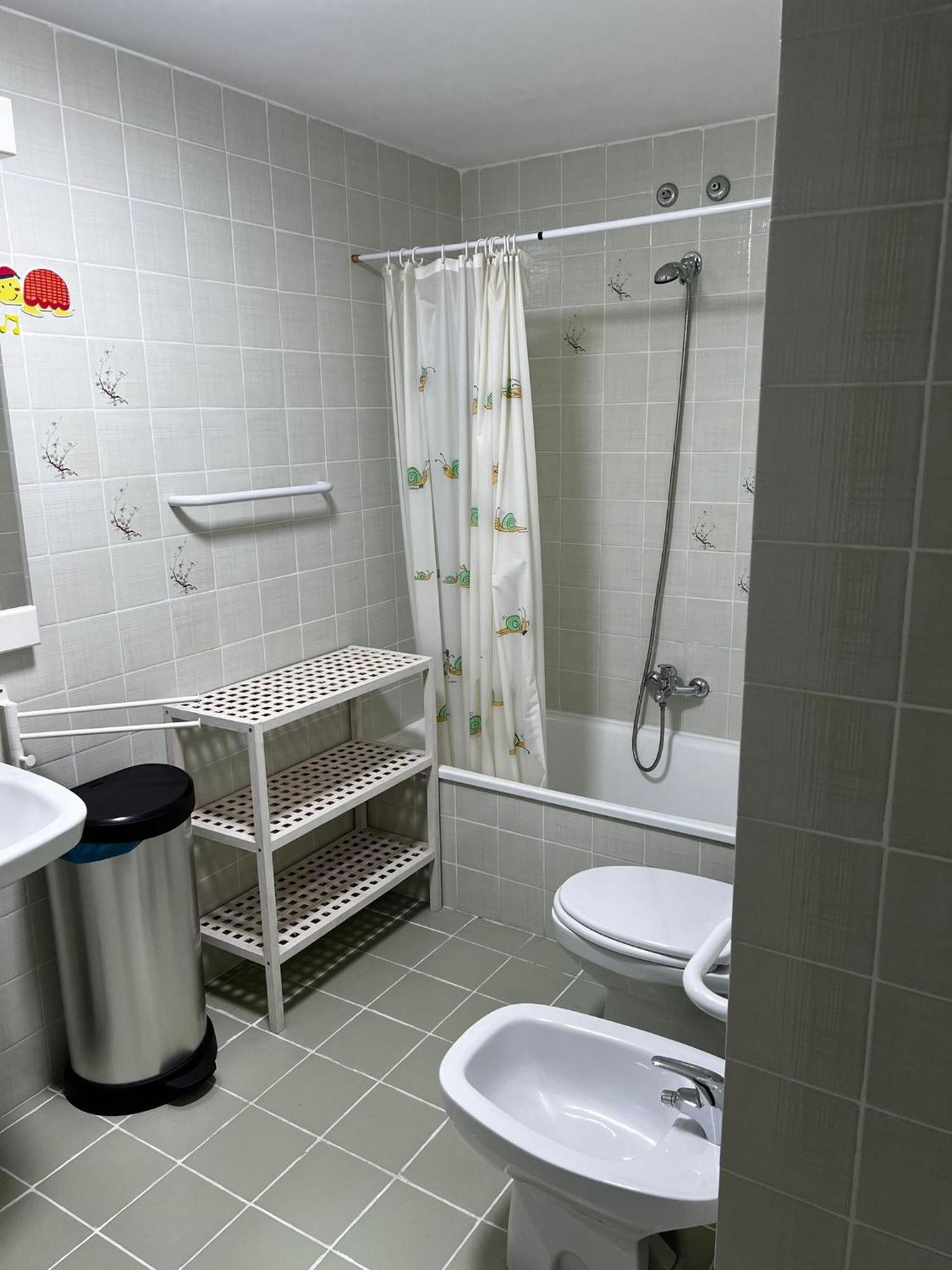 Habitacion Doble Estandar Con Climatizador Privatunterkunft